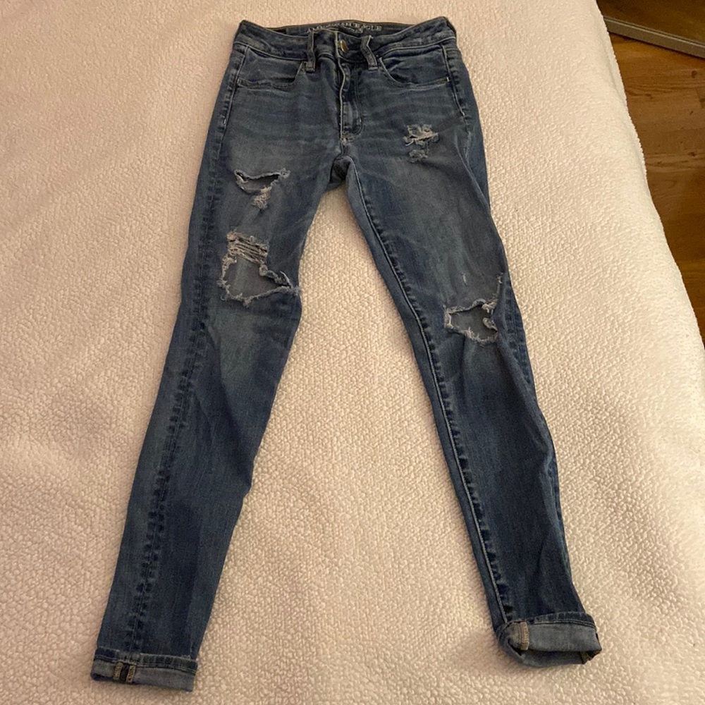 AMERICAN EAGLE SKINNY JEANS